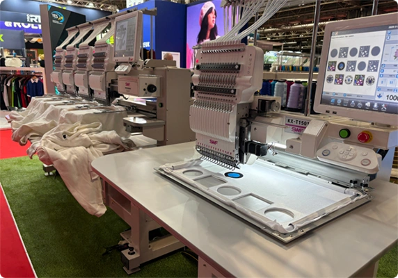 Single head embroidery machine